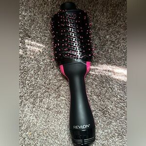 Revlon Black and Pink Styling Brush